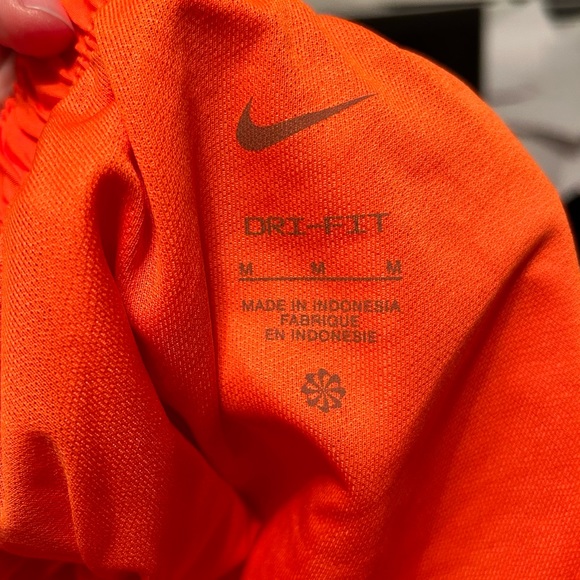 NWT Nike Sz Medium Orange/White Athletic Running Shorts! - Picture 8 of 11
